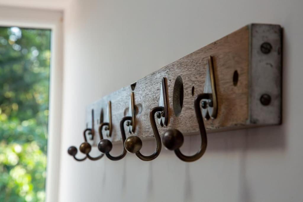 The Tullet, Boutique Hideaway In Somerset Banwell