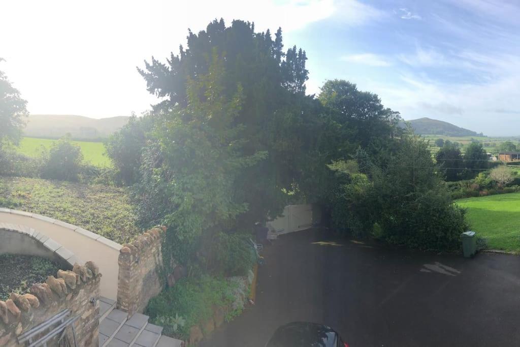 The Tullet, Boutique Hideaway In Somerset Banwell